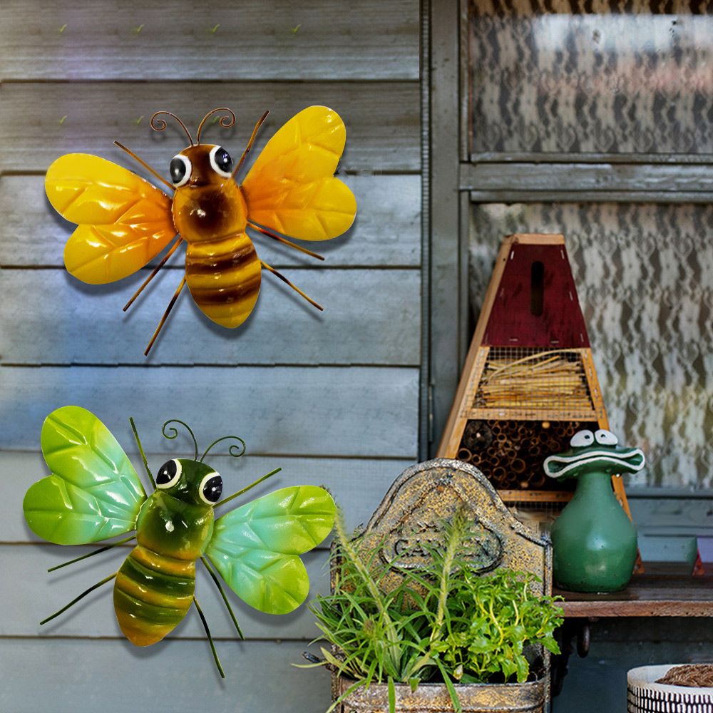 Metal Bee Wall Art Sculpture for Indoor & Outdoor Decor